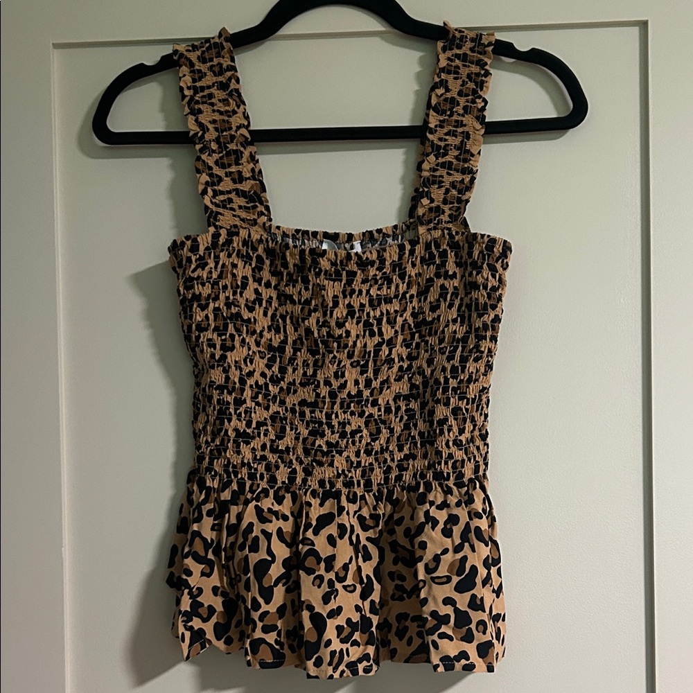 NWT Elodie leopard peplum tank
